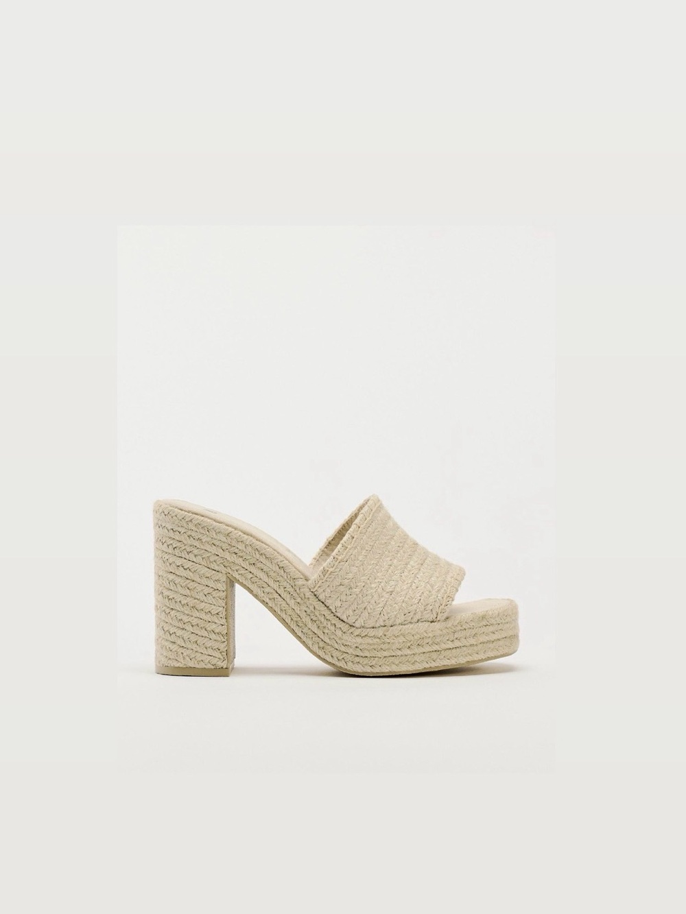 Raffia Wedges